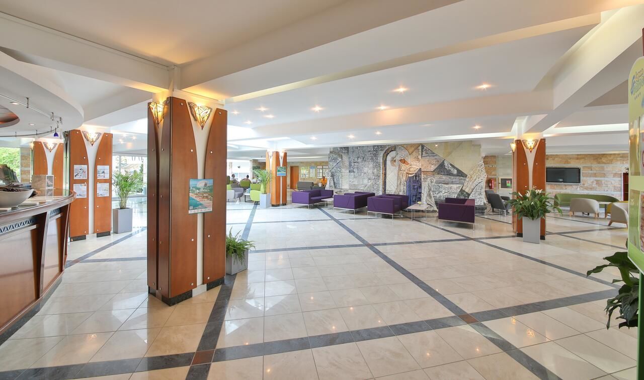 Отель Hotel Laguna Garden Албена-8