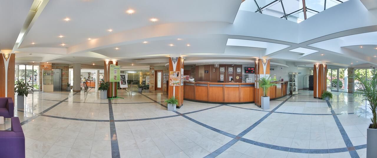 Отель Hotel Laguna Garden Албена-11