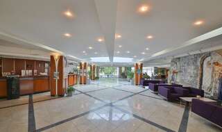 Отель Hotel Laguna Garden Албена-3